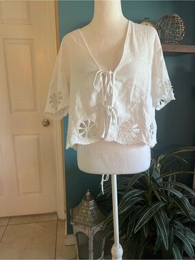 Camila Coelho Cottagecore White Tie-Front Floral Cutout Blouse